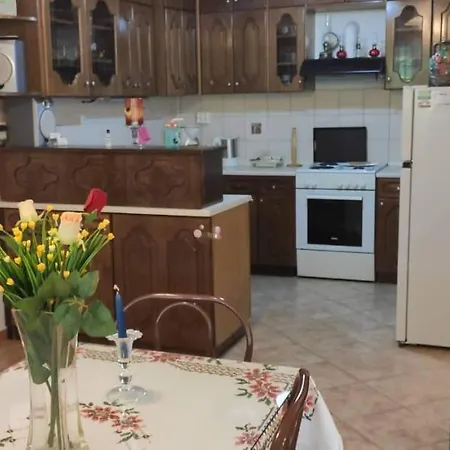 Angeliki's House Tatil Evi Golos